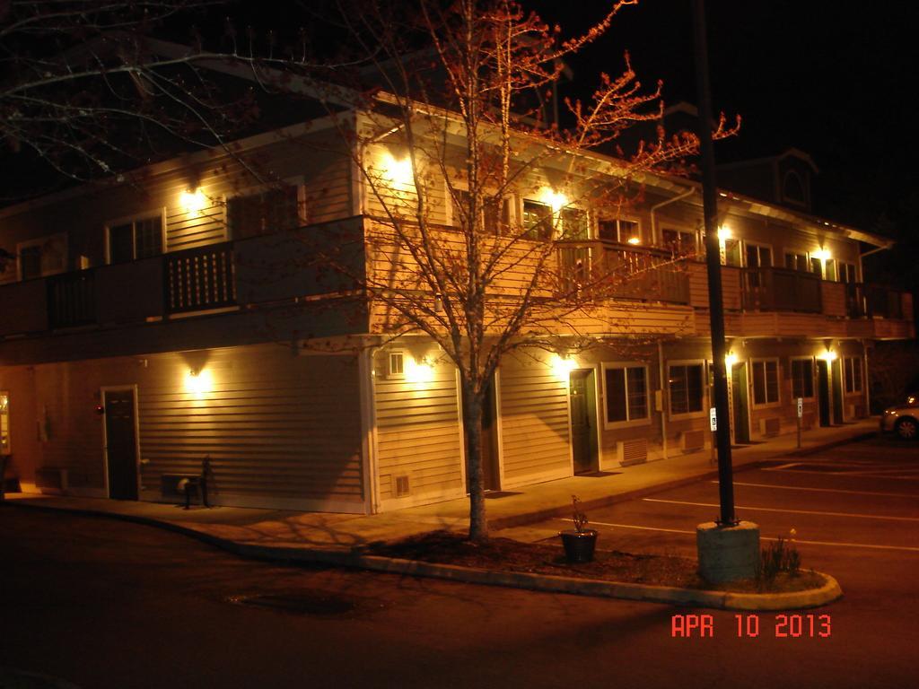 Quality Inn & Suites Silverdale Bangor-Keyport Exterior photo
